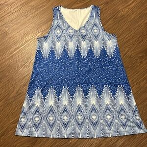 NWOT DARLING SUPER SOFT, COOL & COMFY 2X DRESS! TRAVEL GREAT! A MUST HAVE! 🌺🐝